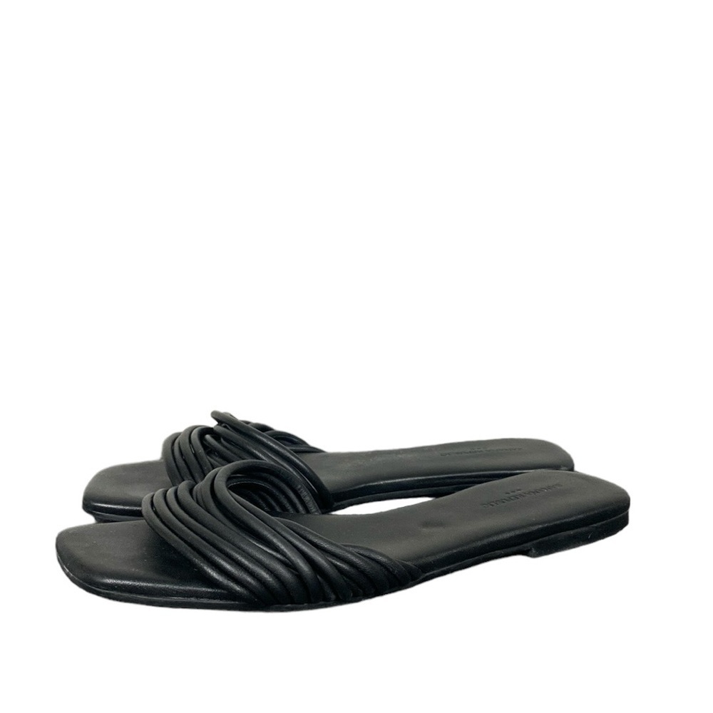 Banana republic black strap, Square toe flat sandals